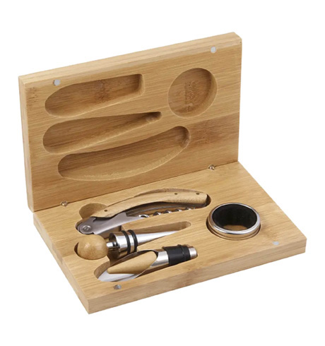 4 Piece Bamboo Wine Gift Set